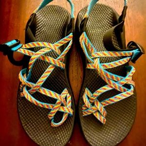 Chaco Vibram Yampa Sandals in Rainbow size 8 Women’s
